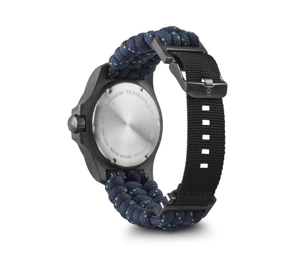 Victorinox I.N.O.X. Carbon óra, 3. fotó