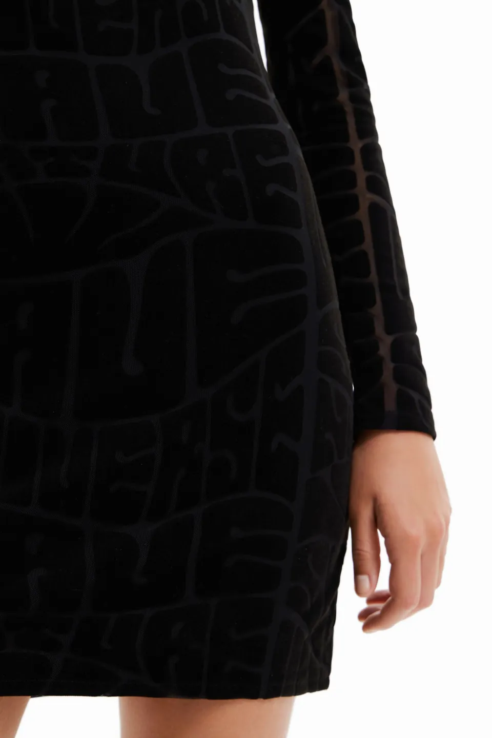 Desigual Ruha, 4. fotó