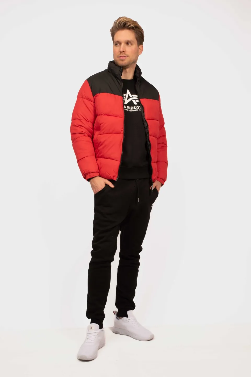 Jack & Jones Dzseki, 2. fotó