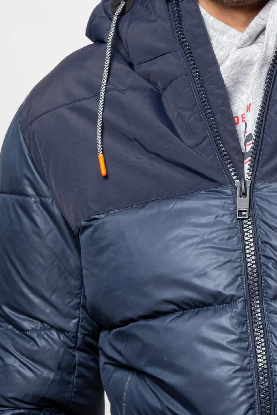 Jack & Jones Dzseki, 5. fotó