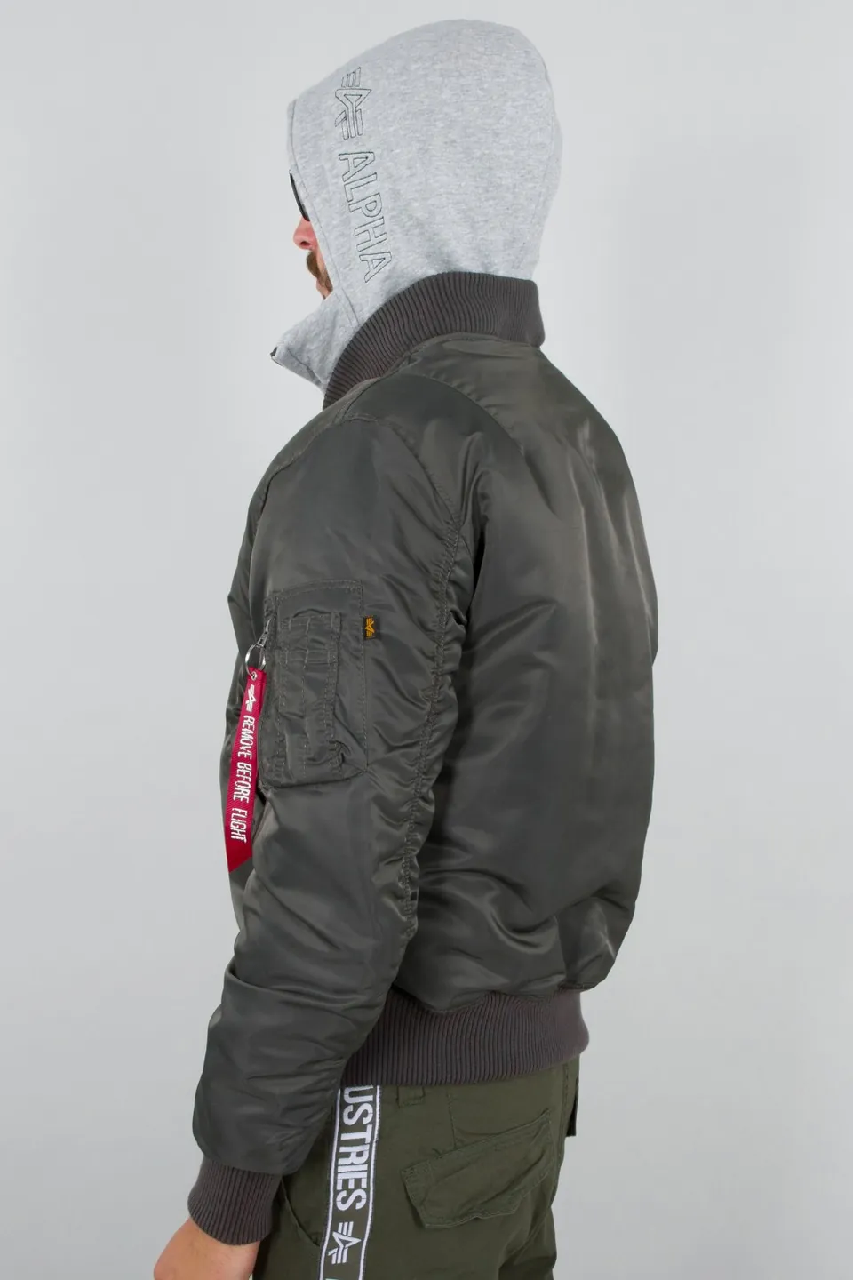 Alpha Industries Dzseki, 2. fotó