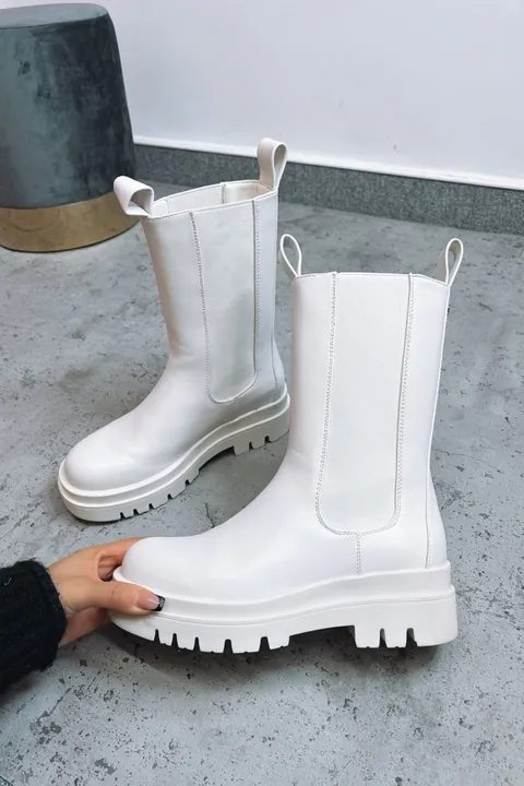 ShoezMe Csizma