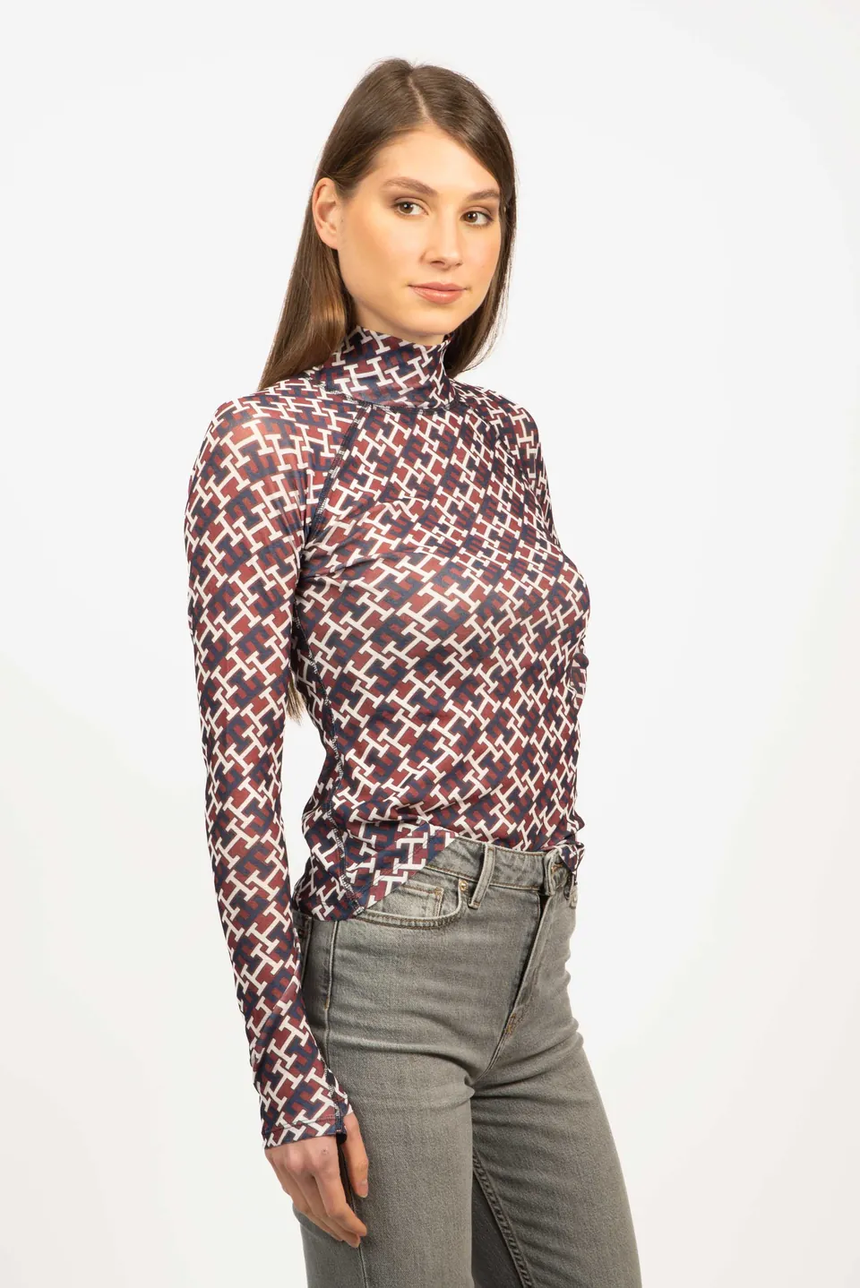 Tommy Hilfiger Garbó, 3. fotó