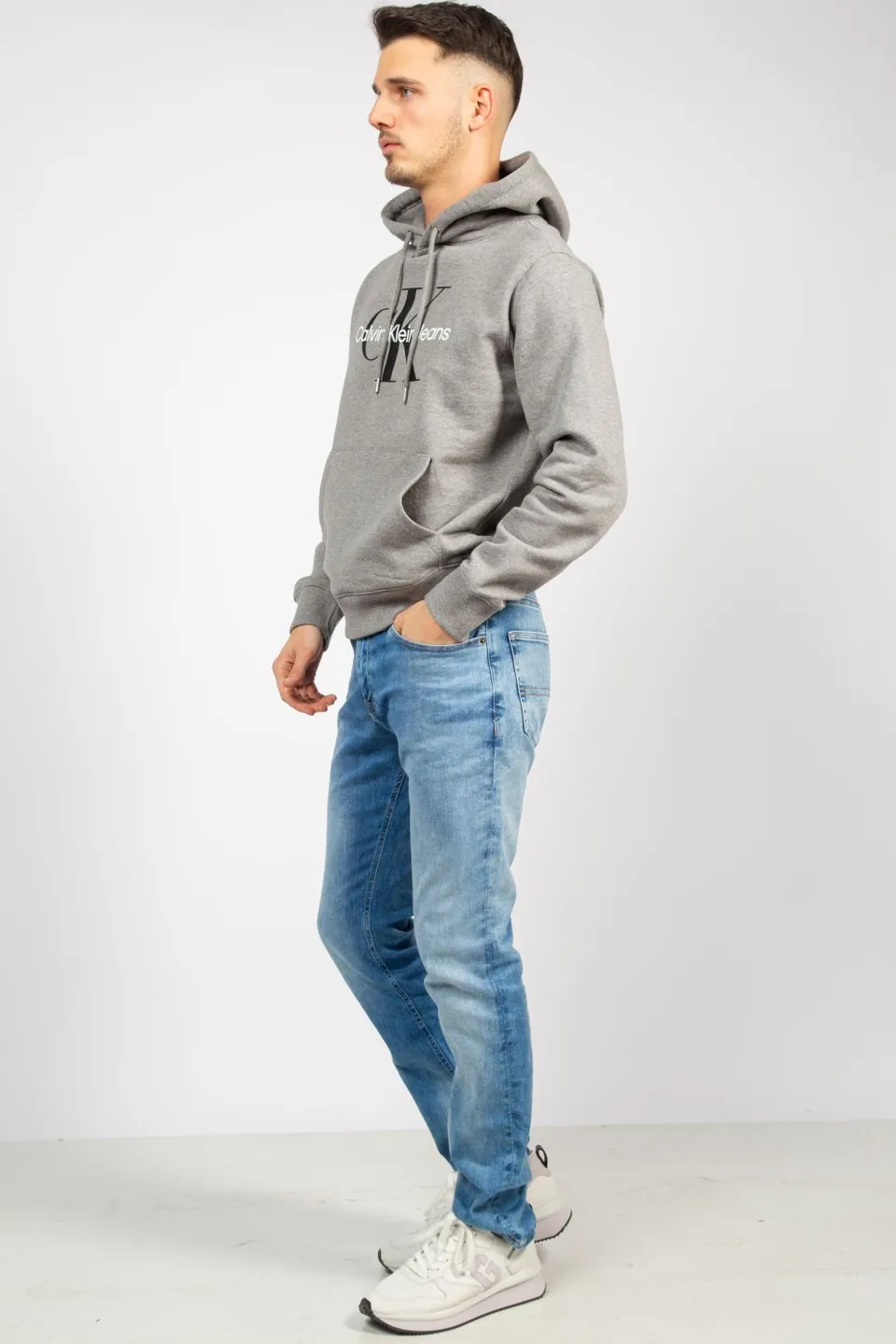 Calvin Klein Pulóver, 2. fotó