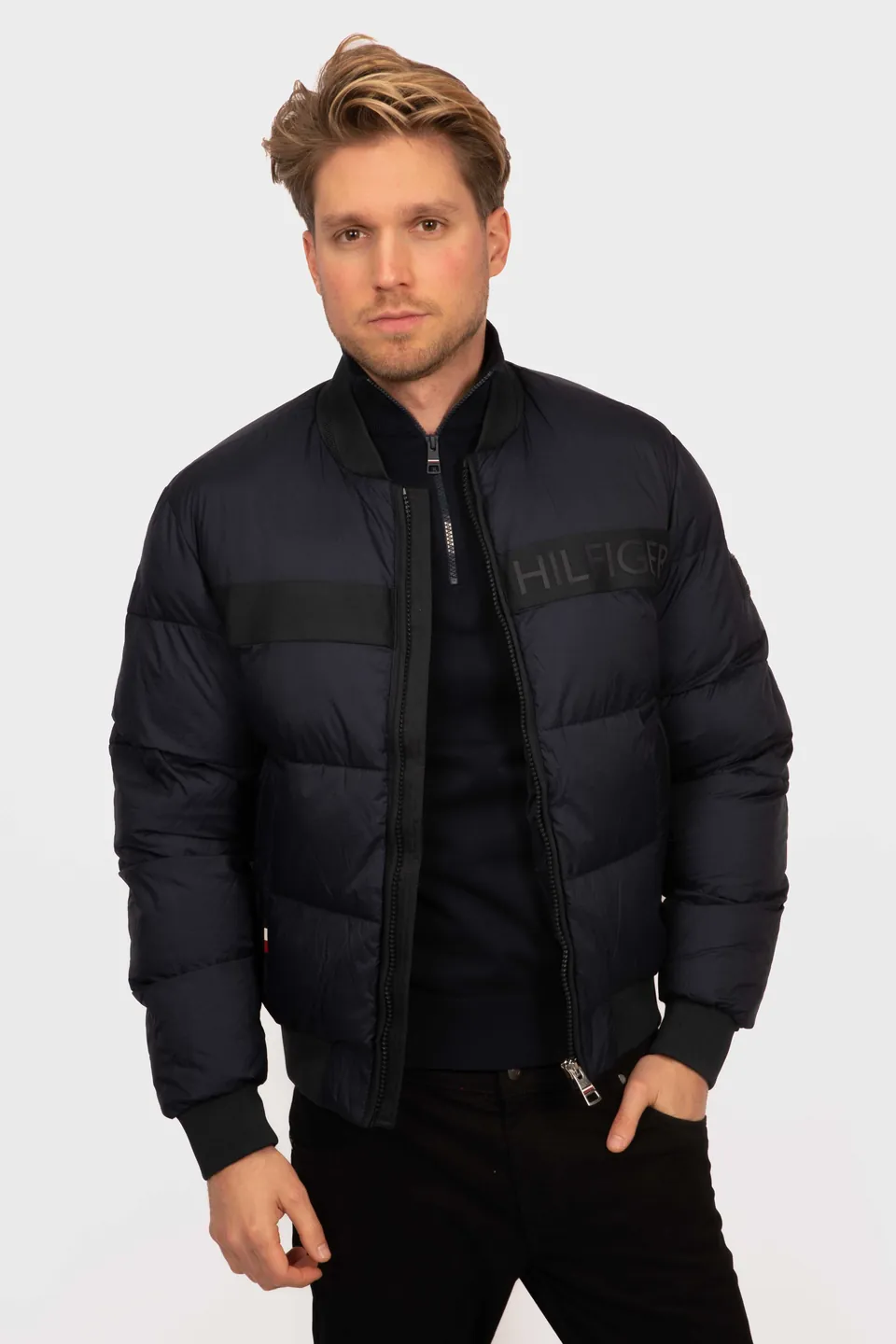 Tommy Hilfiger Dzseki, 2. fotó