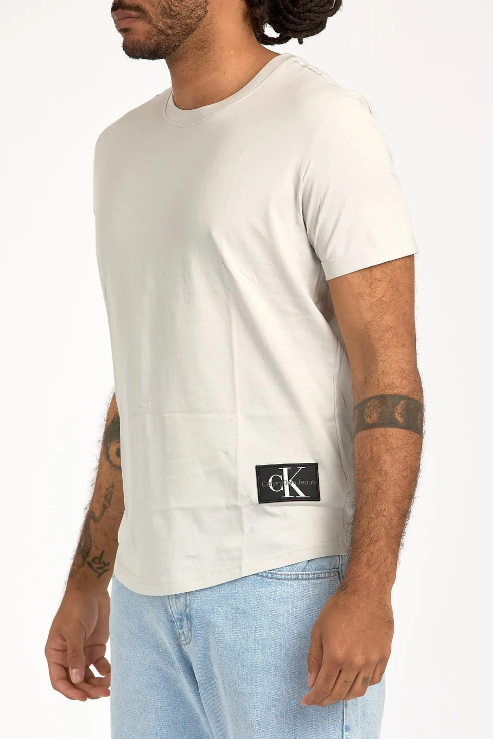 Calvin Klein Badge Round póló, 2. fotó
