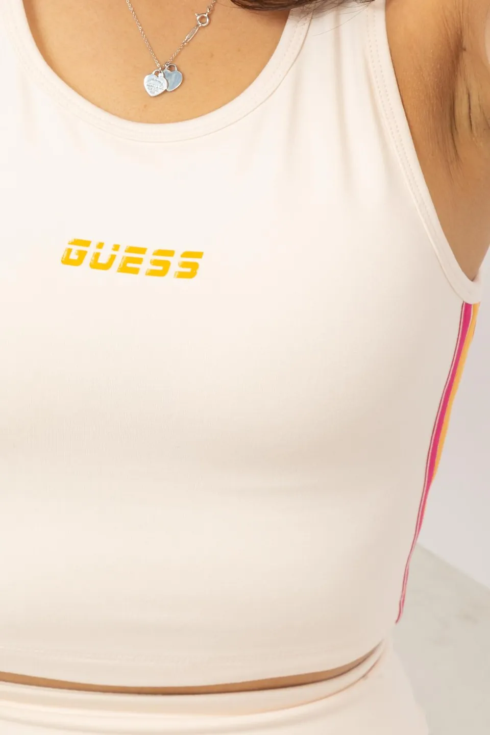 Guess Top, 4. fotó