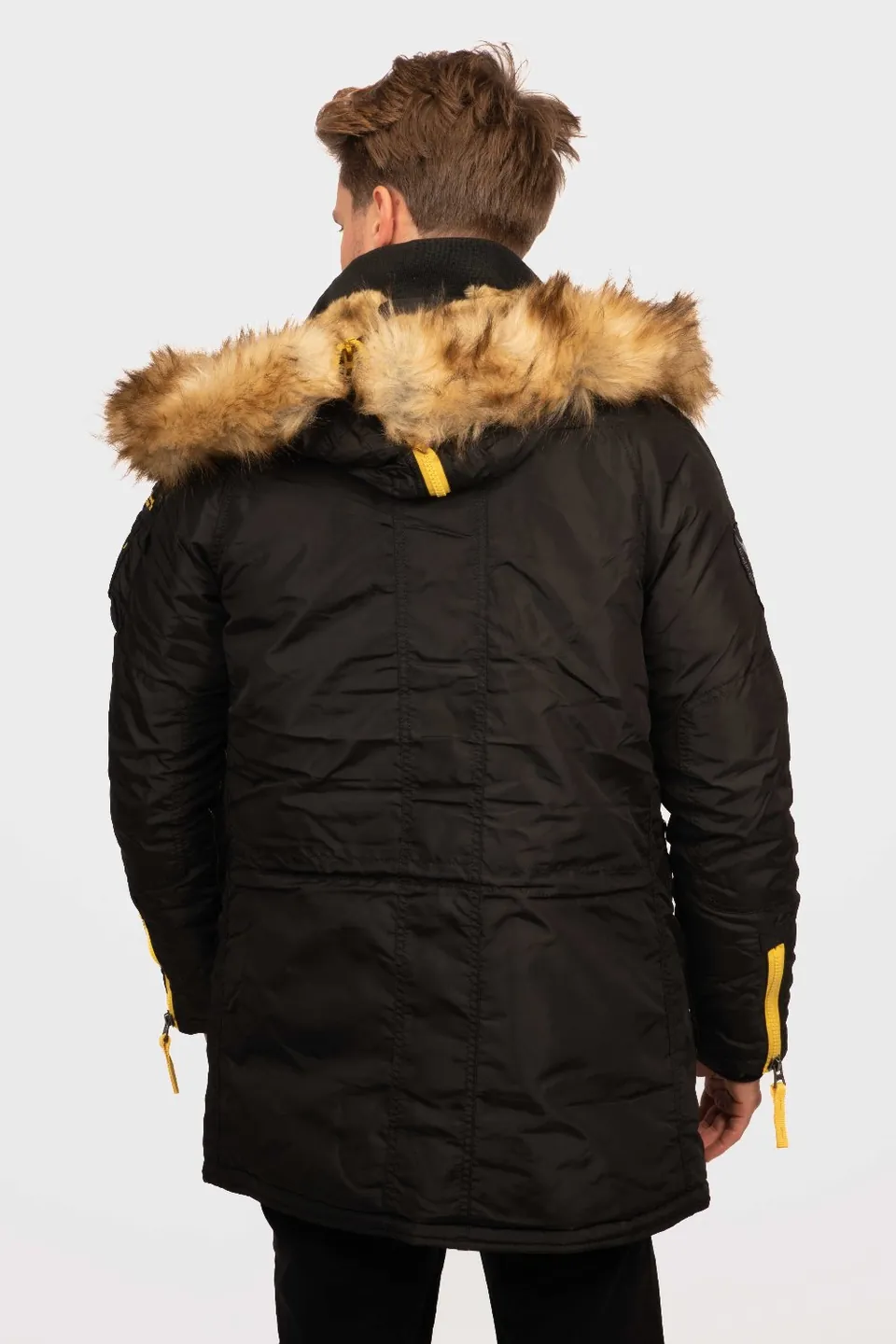 Alpha Industries Dzseki, 5. fotó