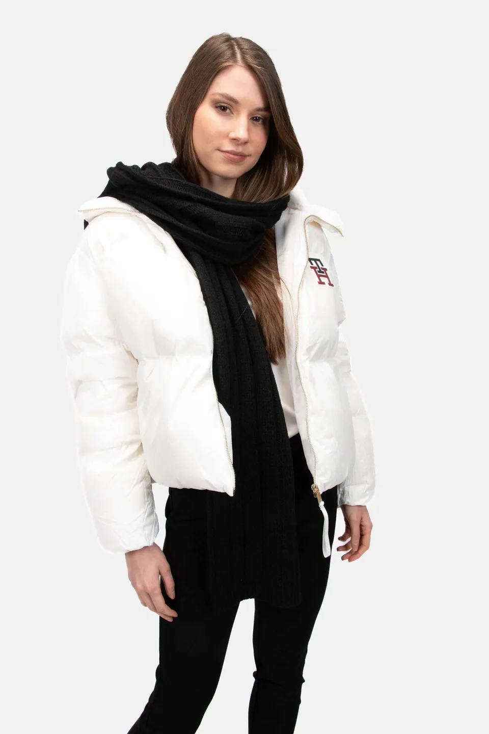 Tommy Hilfiger Sál, 2. fotó