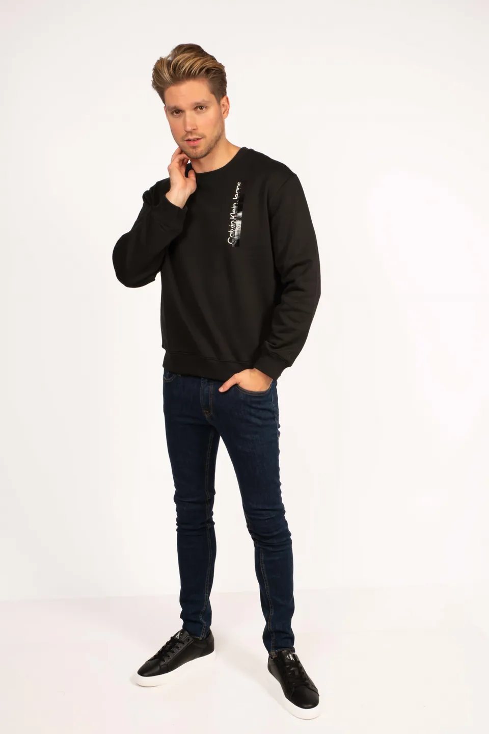 Calvin Klein Pulóver, 2. fotó