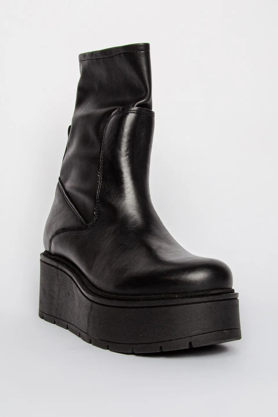 ShoezMe Csizma, 2. fotó