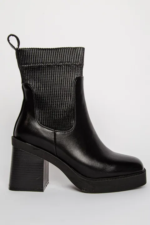 ShoezMe Csizma