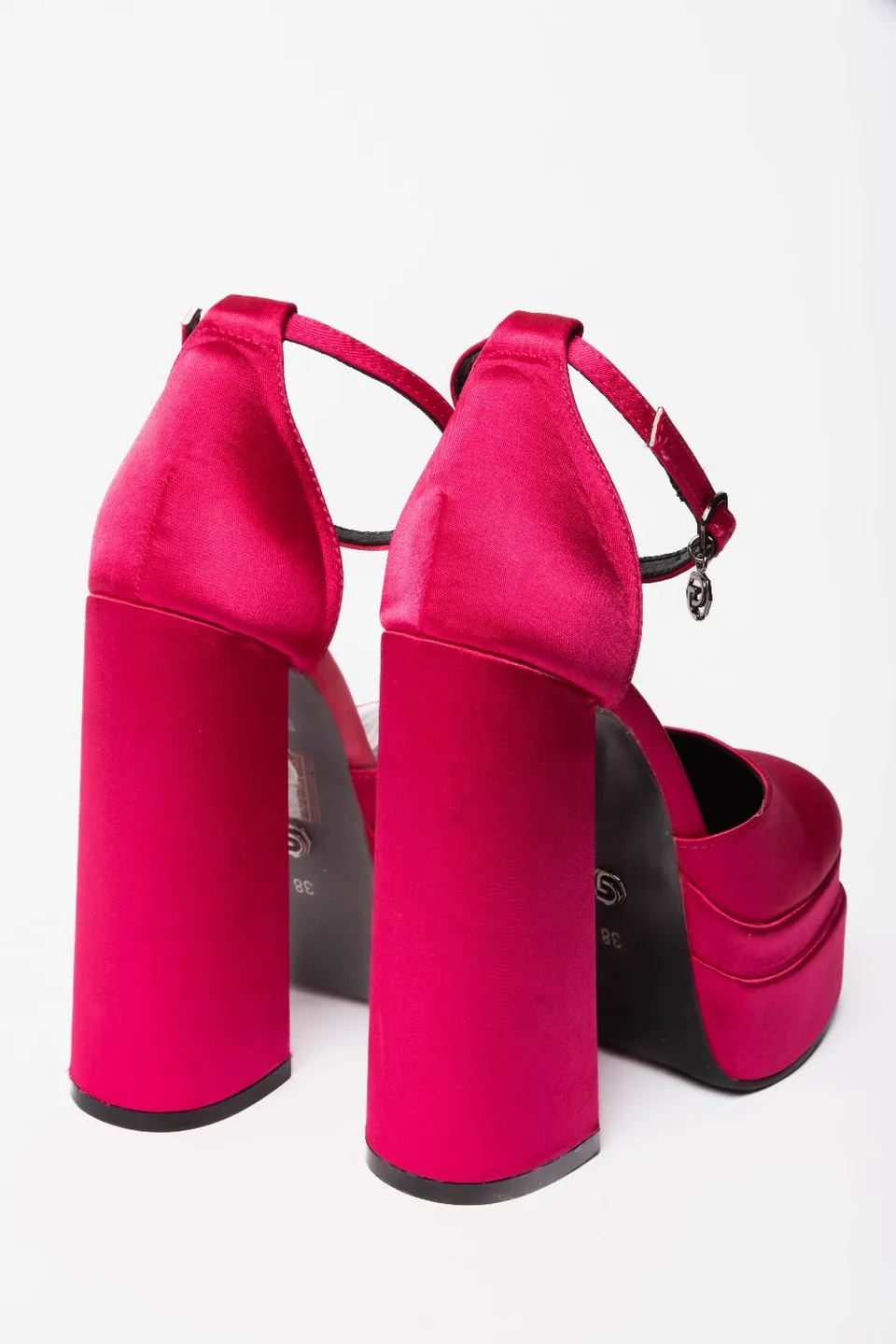 ShoezMe Magassarkú szandál, 5. fotó