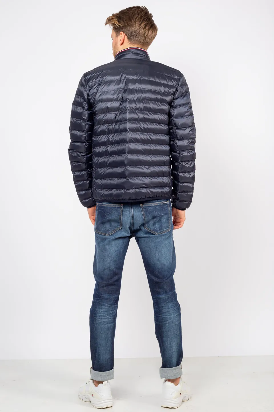 Tommy Hilfiger Dzseki, 3. fotó