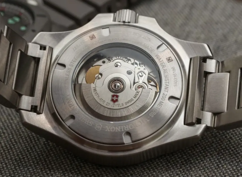Victorinox I.N.O.X. Automata óra, 3. fotó